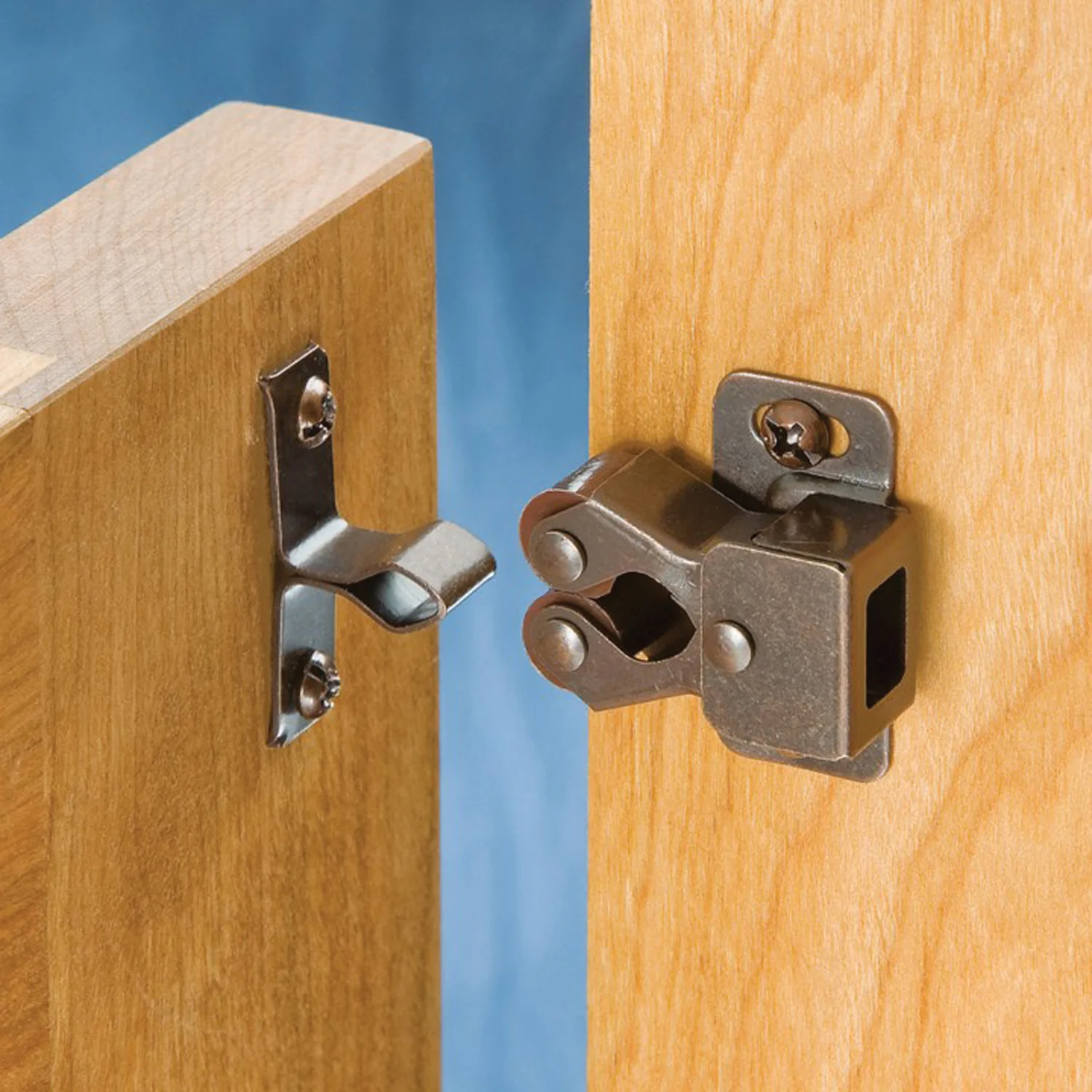 Double Roller Catch & Plate - Image 2