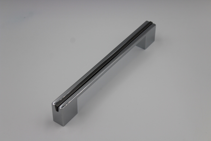 160/192cc Chrome Bar Handle with Anthracite Insert - Image 2